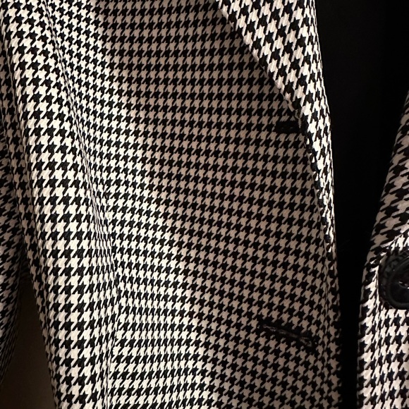 Kasper Suit Jacket - Picture 3 of 4